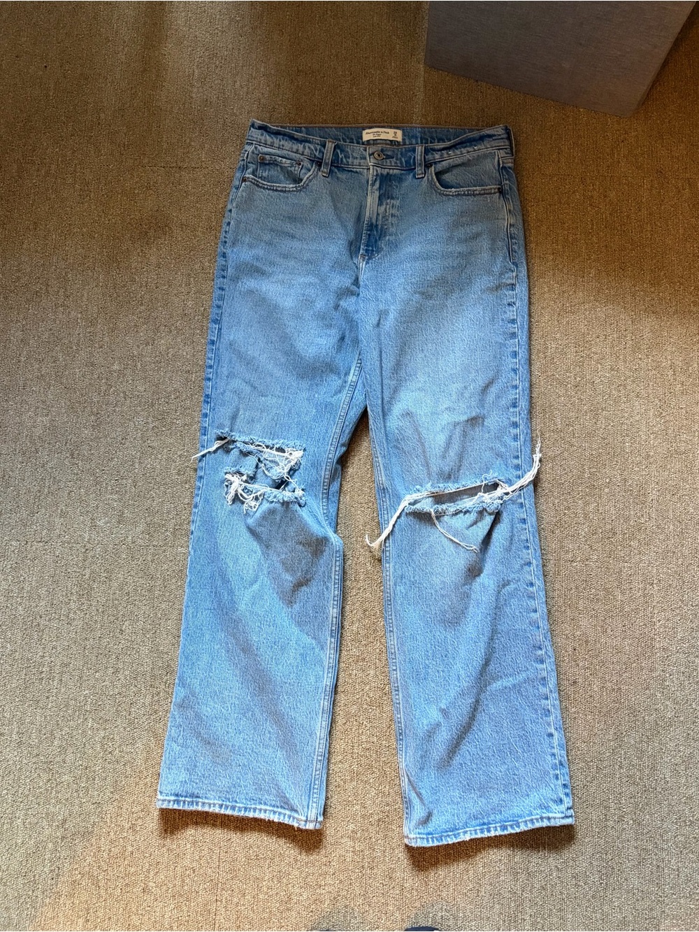 Abercrombie low rise baggy jeans